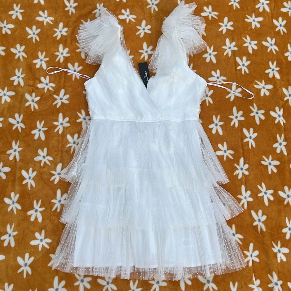NWT $88 Lulu's Fabulous Behavior White Mesh Swiss Dot Tiered Mini Dress Medium